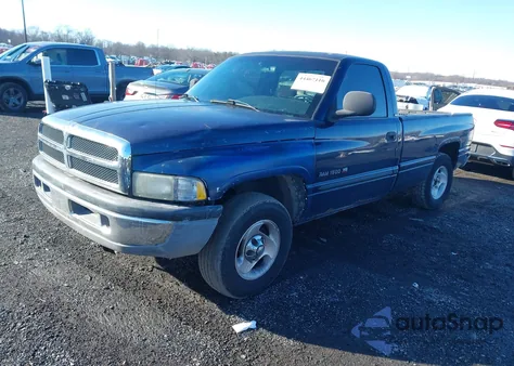 2001 Dodge Ram 1500 St z USA, uszkodzony, nr VIN 1B7HC16Y21S704882